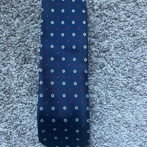 Tommy Hilfiger Elegant Navy Blue Tie with Red and White Accents